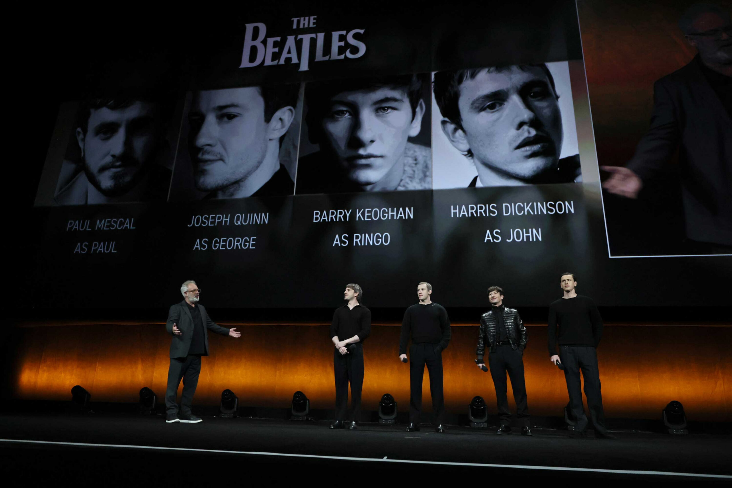 Sam Mendes com Paul Mescal, Joseph Quinn, Barry Keoghan e Harris Dickinson, elenco dos quatro filmes dos Beatles