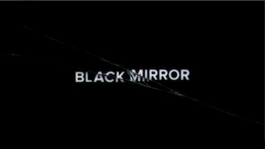 Logo de Black Mirror, série antológica de ficção científica da Netflix