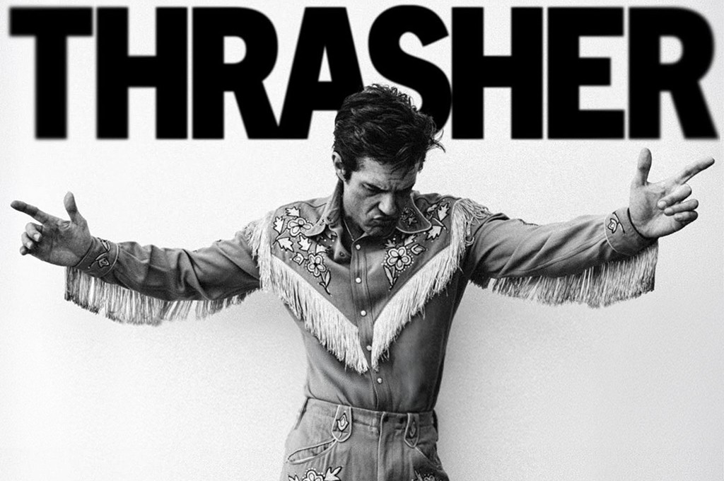 Brandon Flowers em imagem promocional de THRASHER, seu novo álbum solo