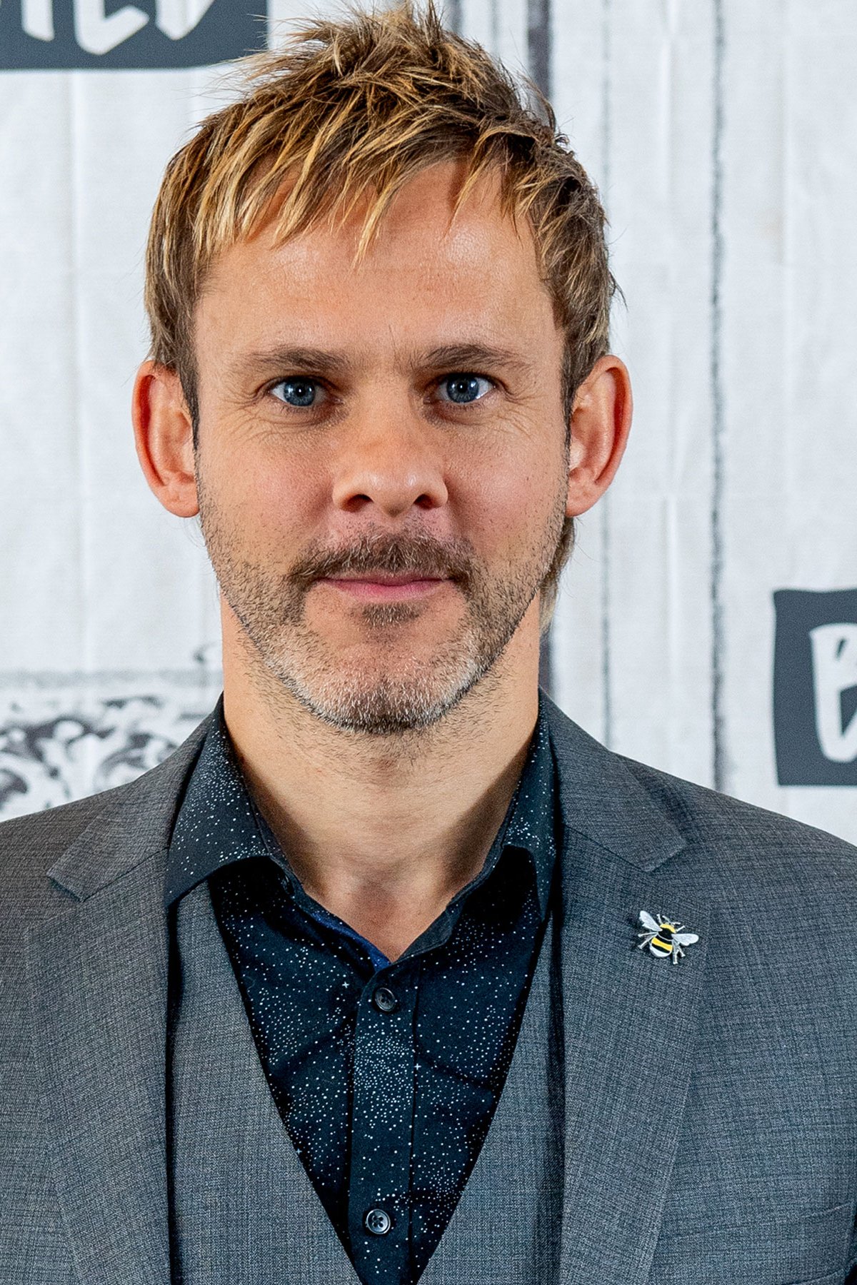Retrato do ator Dominic Monaghan.