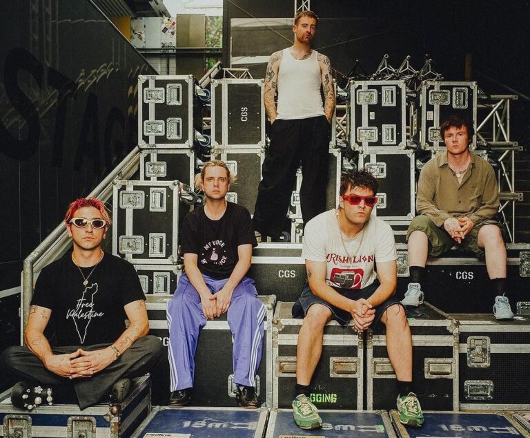 Integrantes do Fontaines D.C. em foto promocional da banda