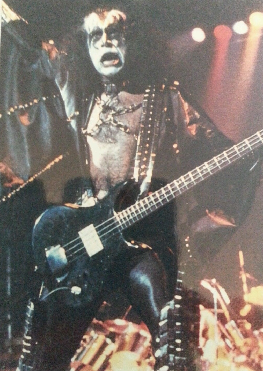 Gene Simmons como Demon no KISS em 1977