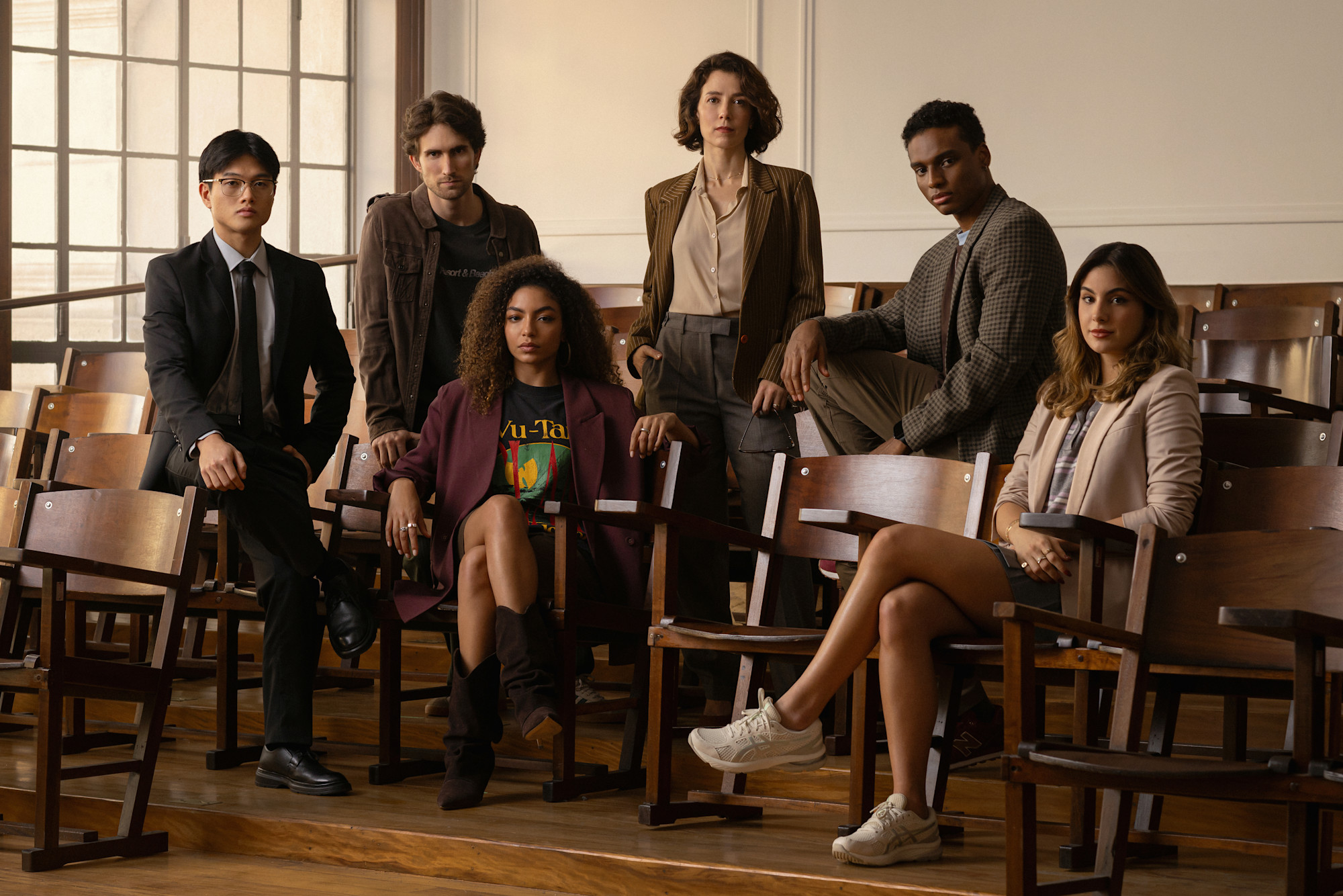 Elenco de Habeas Corpus, série brasileira da Netflix, com Any Gabrielly e Marjorie Estiano ao centro