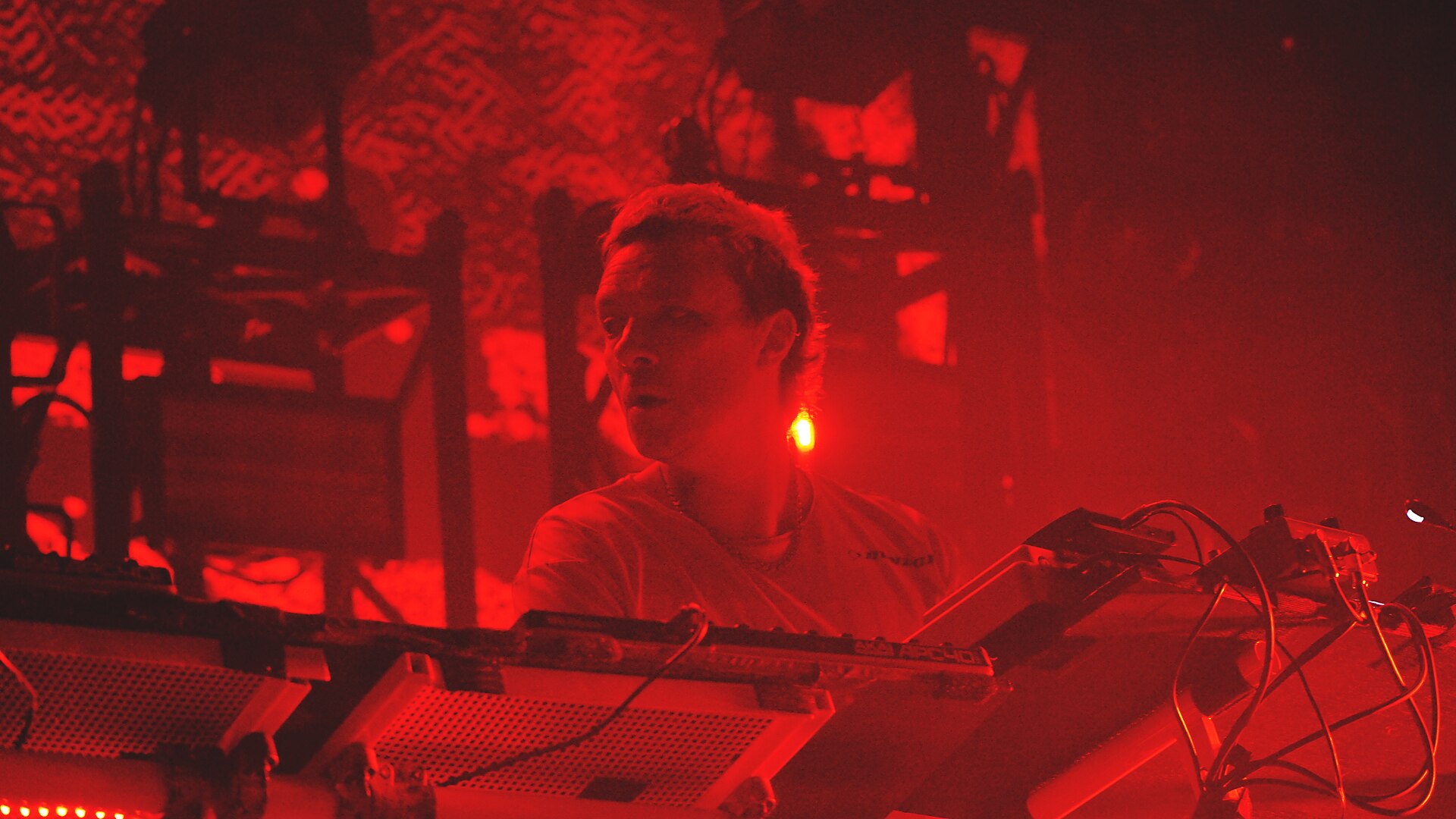 Liam Howlett durante show do The Prodigy no O2 Academy Leeds em 2022