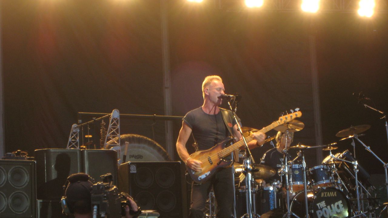 Sting tocando com The Police em 2007